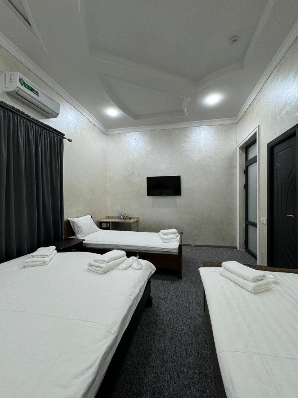 Rahat Inn Hotel Tashkent Exterior foto